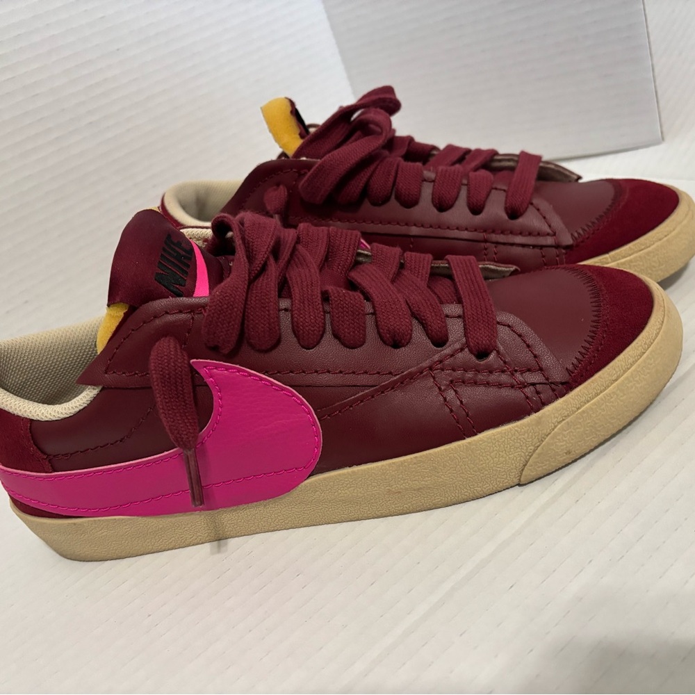 Nike Burgundy and Pink Sneakers